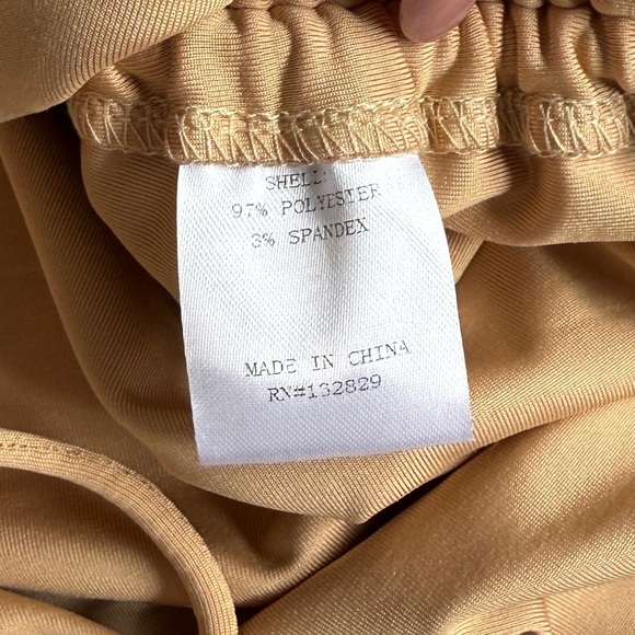 Superdown Cory Ruched Side Mini Dress Nude Small S Neutral Closet Staple Classic - Picture 10 of 12